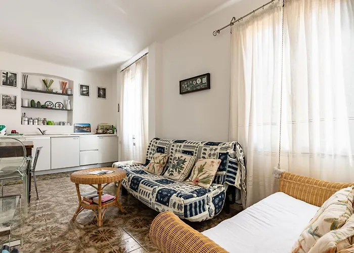 Guesthost - Monterosso Al Mare! Seaview Flat Monterosso al Mare